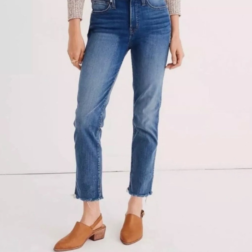 Madewell the Stovepipe raw edge jeans, size 24